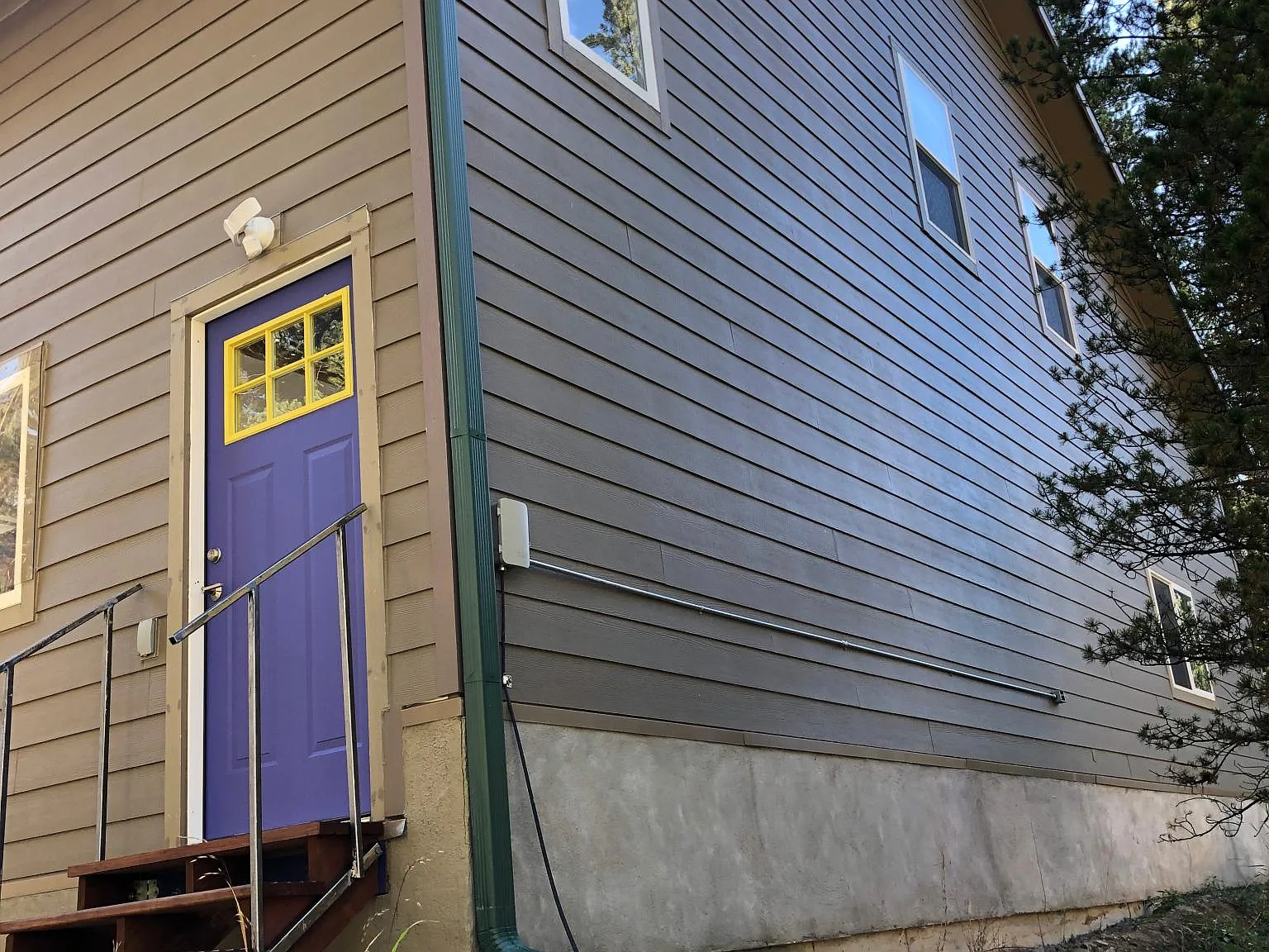 3 bed, 1200 sqft, $2,550 — Photo 2