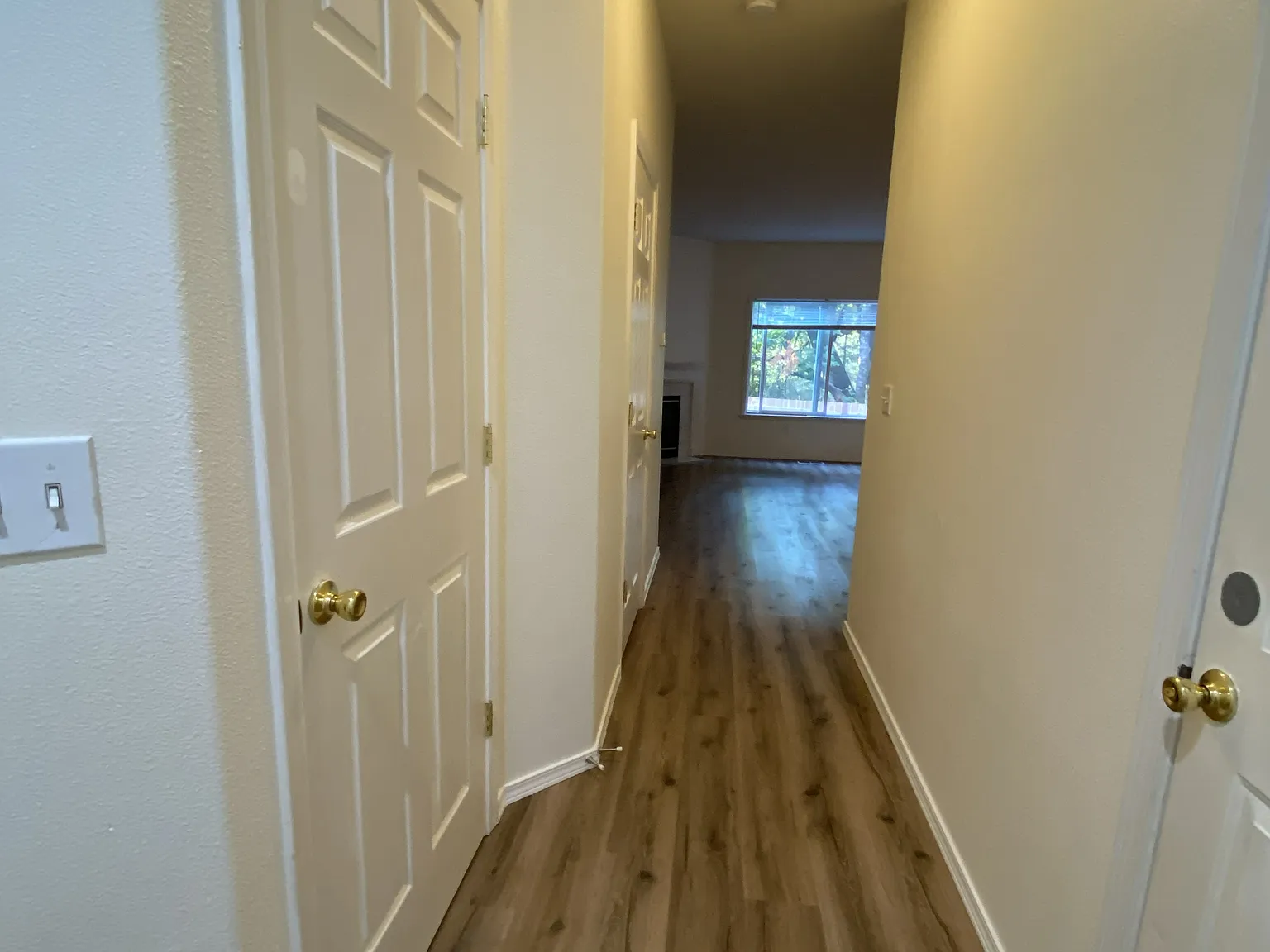 3 bed, 2.5 bath, 1550 sqft, $2,675 — Photo 4