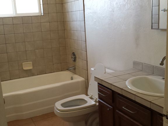 4th image of 3636 E Bellevue St Unit 8