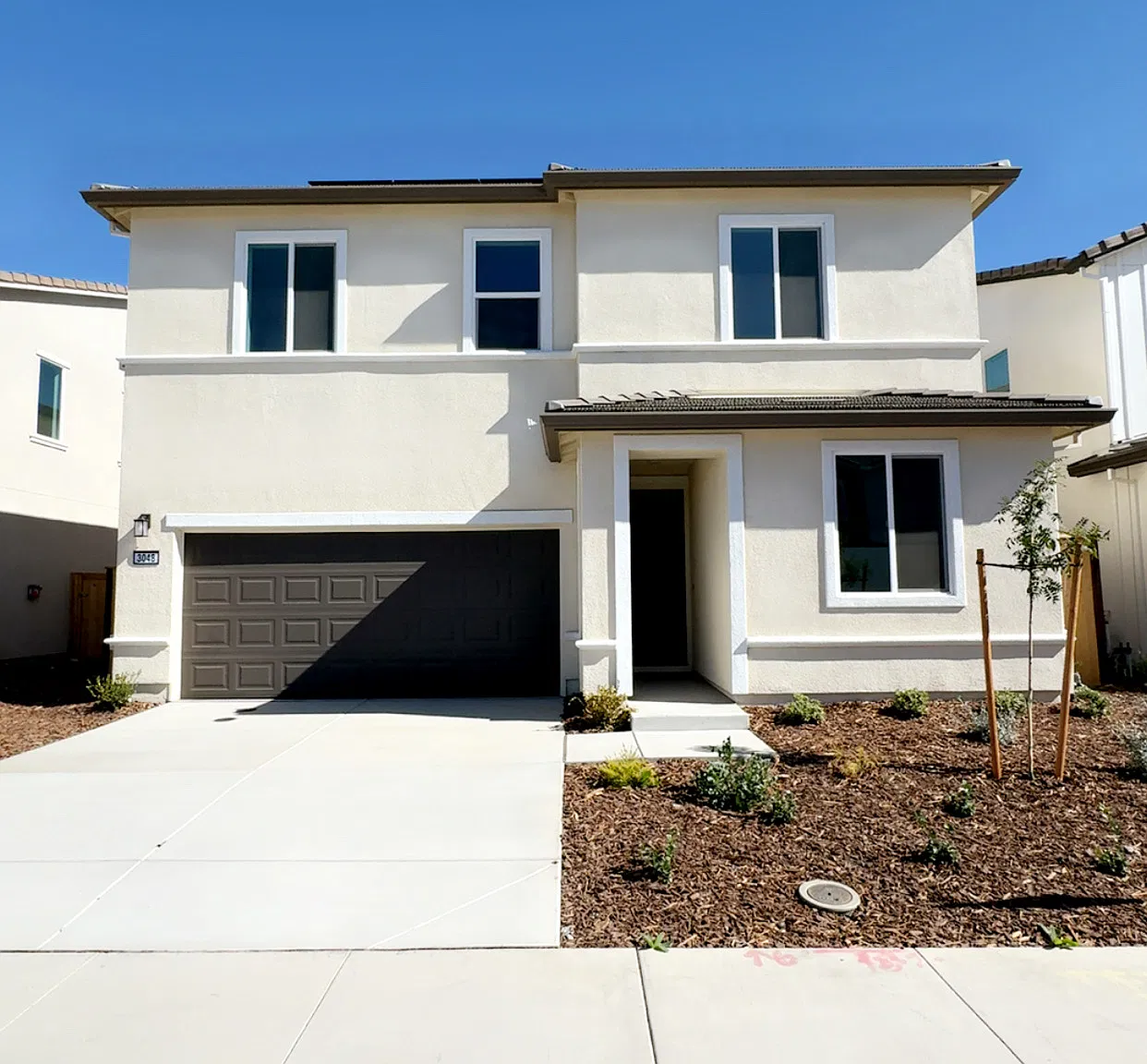 4 bed, 2470 sqft, $3,700 — Photo 1