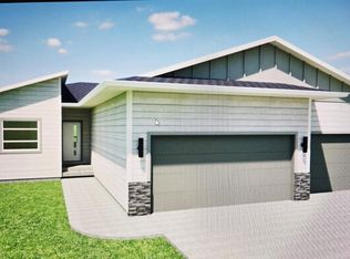1110 Cyber Ct, Madison, SD 57042