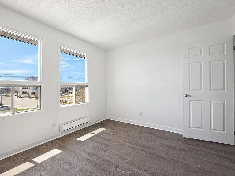 305 Buena Vista Ave — Photo 7