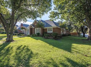 7916 Morning Ln, Fort Worth, TX 76123