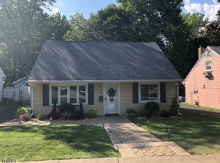 43 David Rd, Cedar Grove, NJ 07009