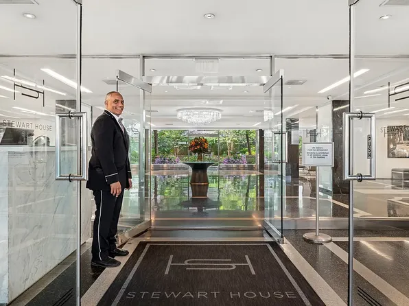 70 East 10th Street image 14 of 21