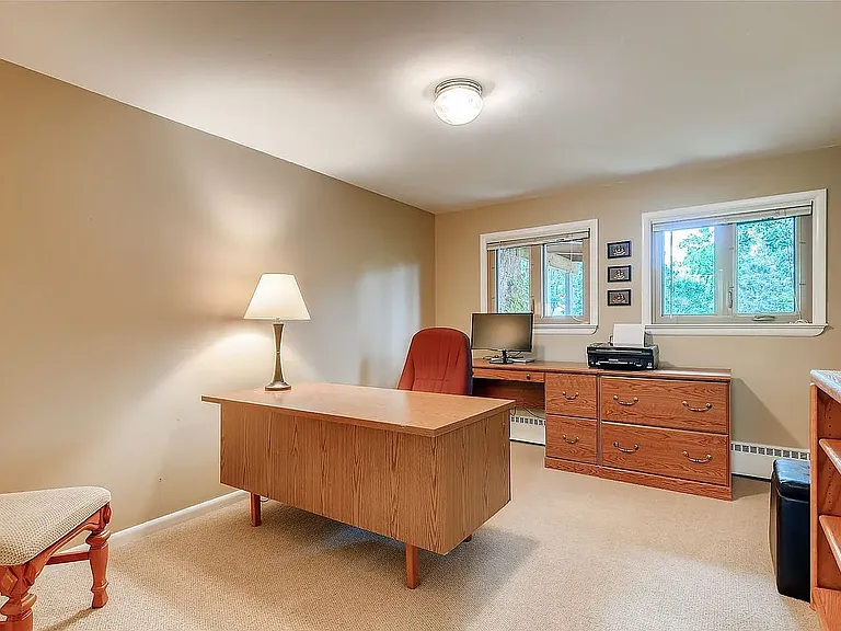 1375 Normandy Rd — Photo 18