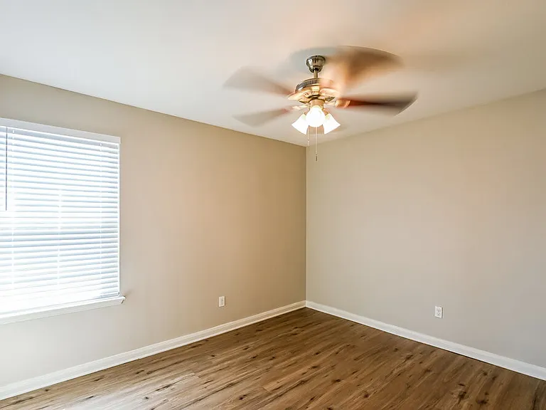 8916 Highland Orchard Dr — Photo 14