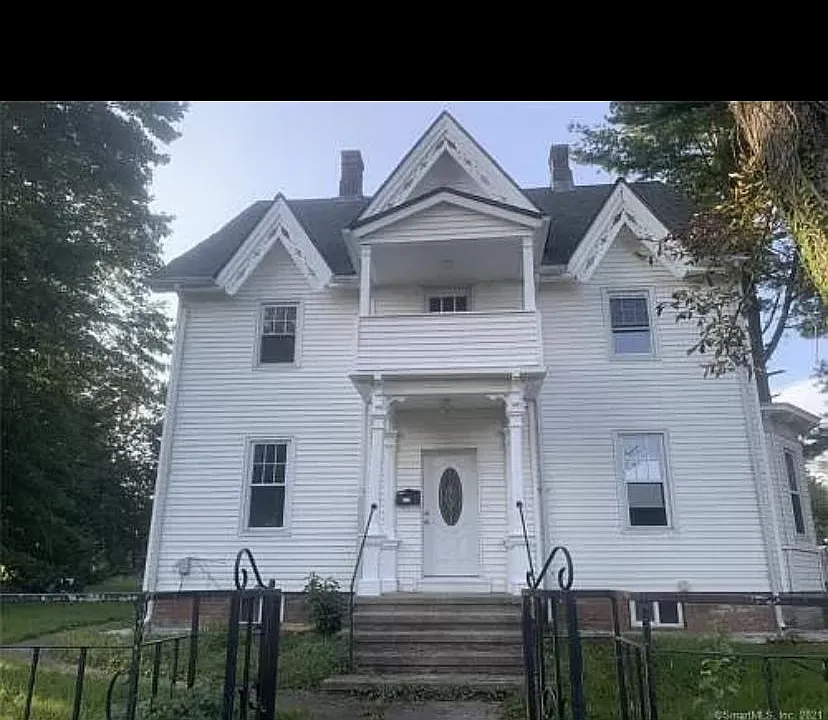 25 Church Dr