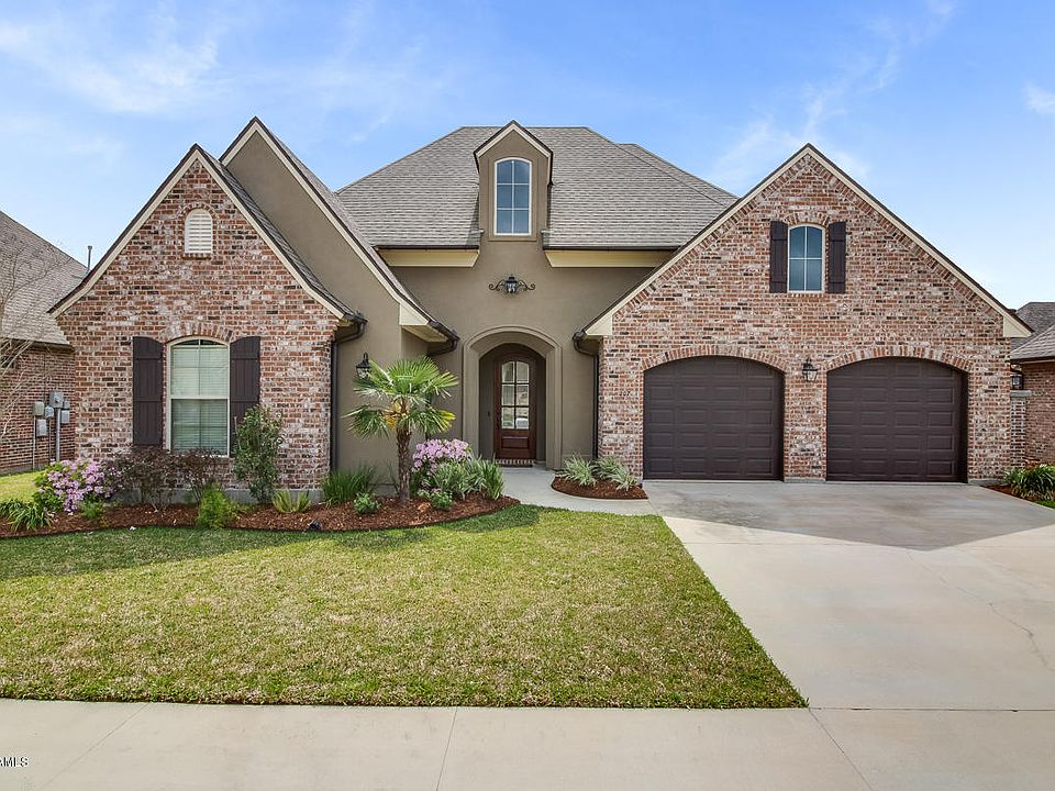1st image of 207 Cascade Palm Ct