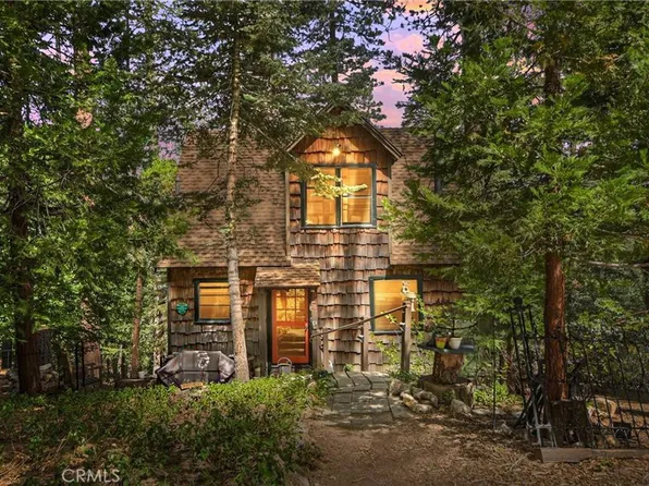 524 Clark Dr, Blue Jay, CA 92407