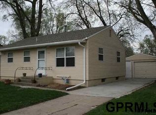 1009 W 29th Ave, Bellevue, NE 68005