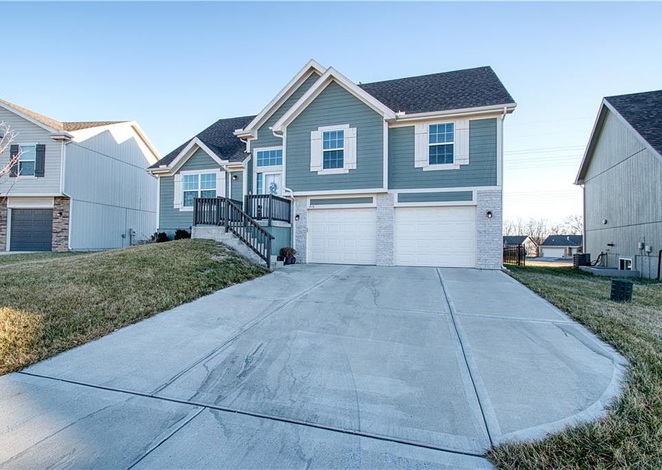 1st image of 715 Shane Ln
