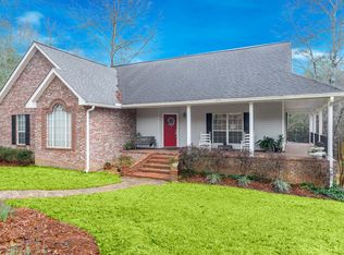 47 Woodland Rd, Hattiesburg, MS 39401
