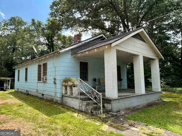 52 Kilgore Rd, Griffin, GA 30223