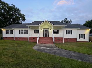 1004 Magnolia Ln, Moncks Corner, SC 29461