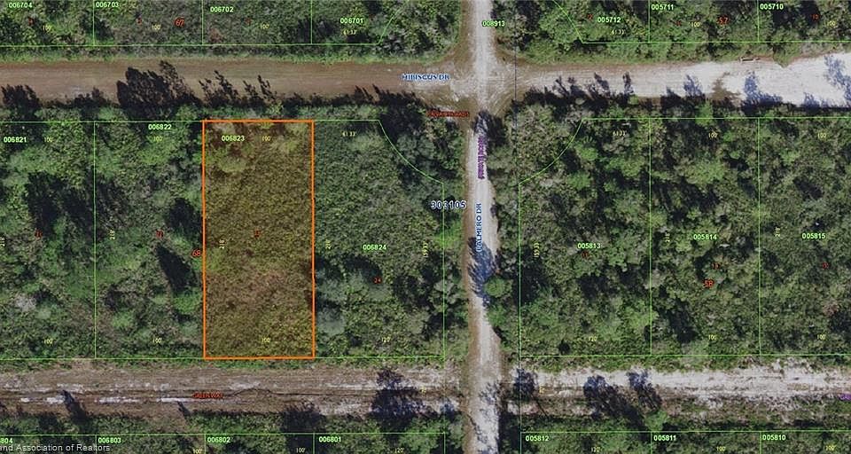 2nd image of 103 Hibiscus Dr