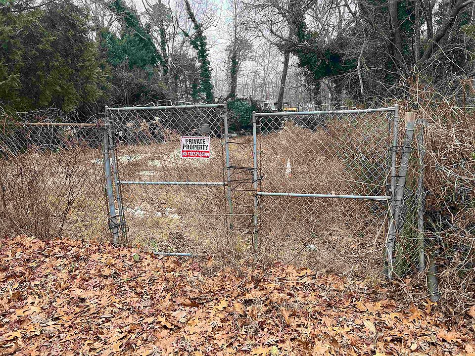 1st image of 7209 Samuel Dr