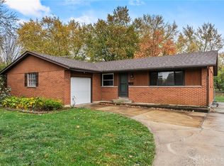 140 Mark Ln, Fairborn, OH 45324
