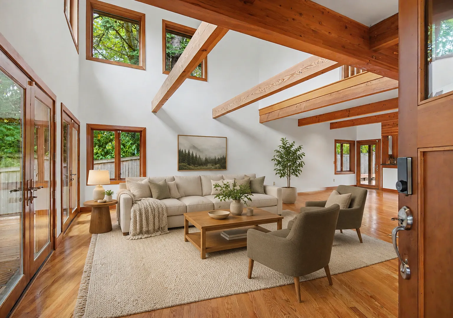 Gorgeous Corner-Lot Home in Lake Forest Park — Photo 2