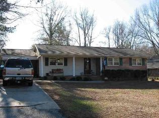 128 Pinewood Cir, Abbeville, SC 29620