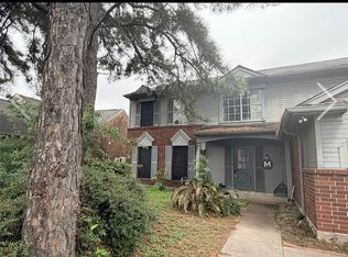 13827 Hallfield Dr, Houston, TX 77014
