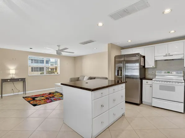 258 Monaco F #258, Delray Beach, FL 33446