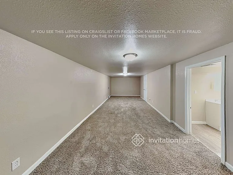 9174 Lander St — Photo 17