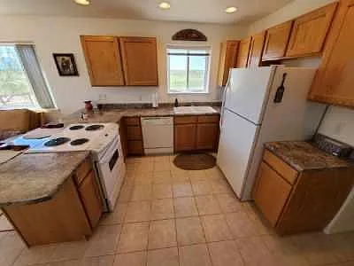 1 bed, 420 sqft, $1,500 — Photo 3