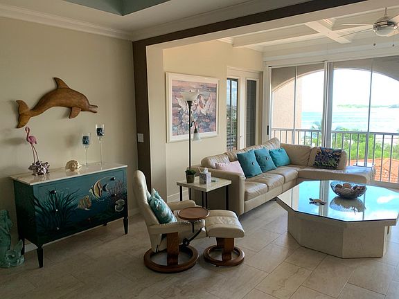 5th image of 2000 Royal Marco Way Unit 408