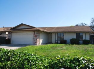 5 Van Ness Cir, Salinas, CA 93907