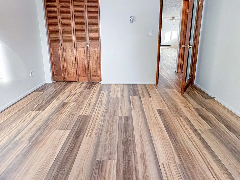 1283 Sugarview Dr — Photo 16