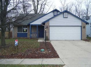 5943 Buck Rill Dr, Indianapolis, IN 46237