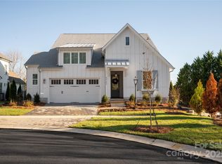 5723 Heirloom Crossing Ct, Charlotte, NC 28270