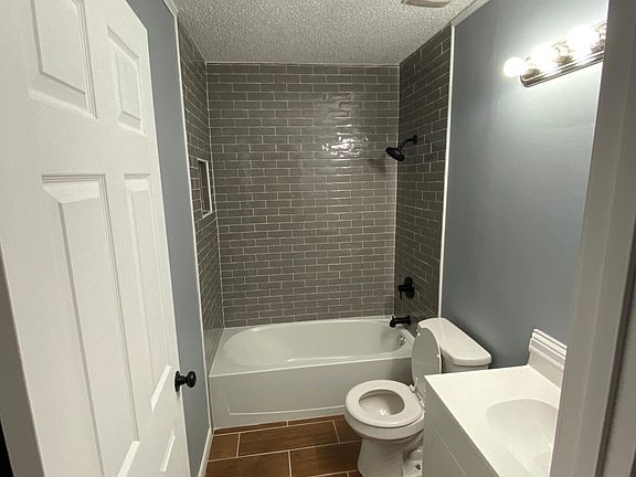 3rd image of 4480 W 28th Ave