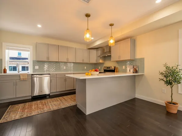 43 Wright Ave, Medford, MA