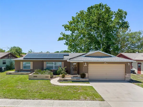 12813 Cedar Ridge Dr, Hudson, FL 34669