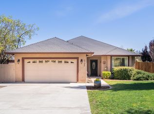 6729 Oak St, Anderson, CA 96007