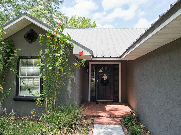 2nd image of 7770 Wyndwood Dr