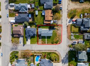 3339 Bothe Rd, Kelowna, BC V1W3M3