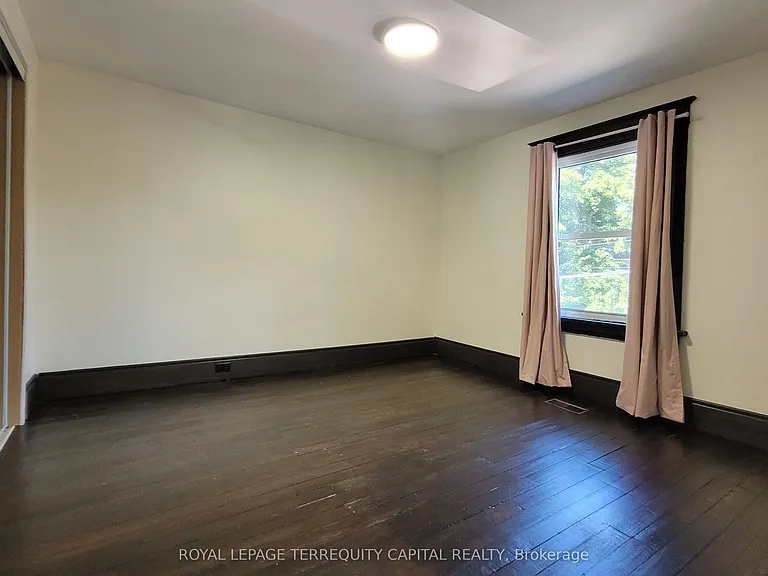 27 Woodland Ave — Photo 15