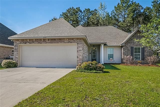 1st image of 898 Woodsprings Ct