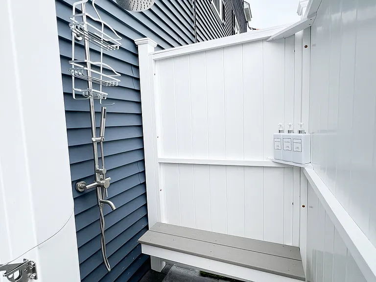 9 Hanover St — Photo 16