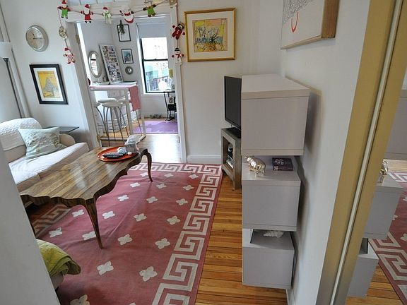 5th image of 30 Charles St APT 23