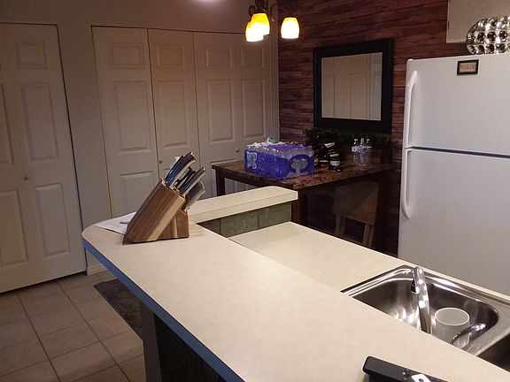 2nd image of 973 Creekhill Ln