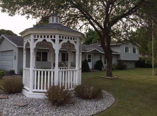 409 Neitzel Dr, West Salem, WI 54636