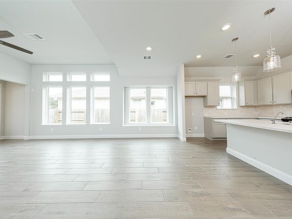 4th image of 29606 Roasted Plum Rd