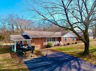 642 Shore Dr, Big Sandy, TN 38221