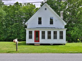 71 State Garage Road, Rochester, VT 05767