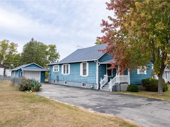 1418 King St, Danville, IL 61833