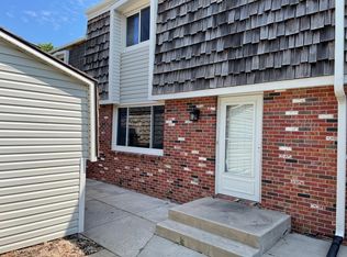 4324 Abbott Rd, Lincoln, NE 68516